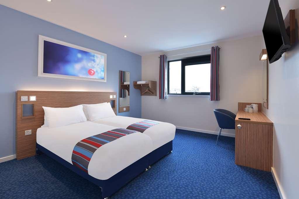 Travelodge Harlow Rom bilde