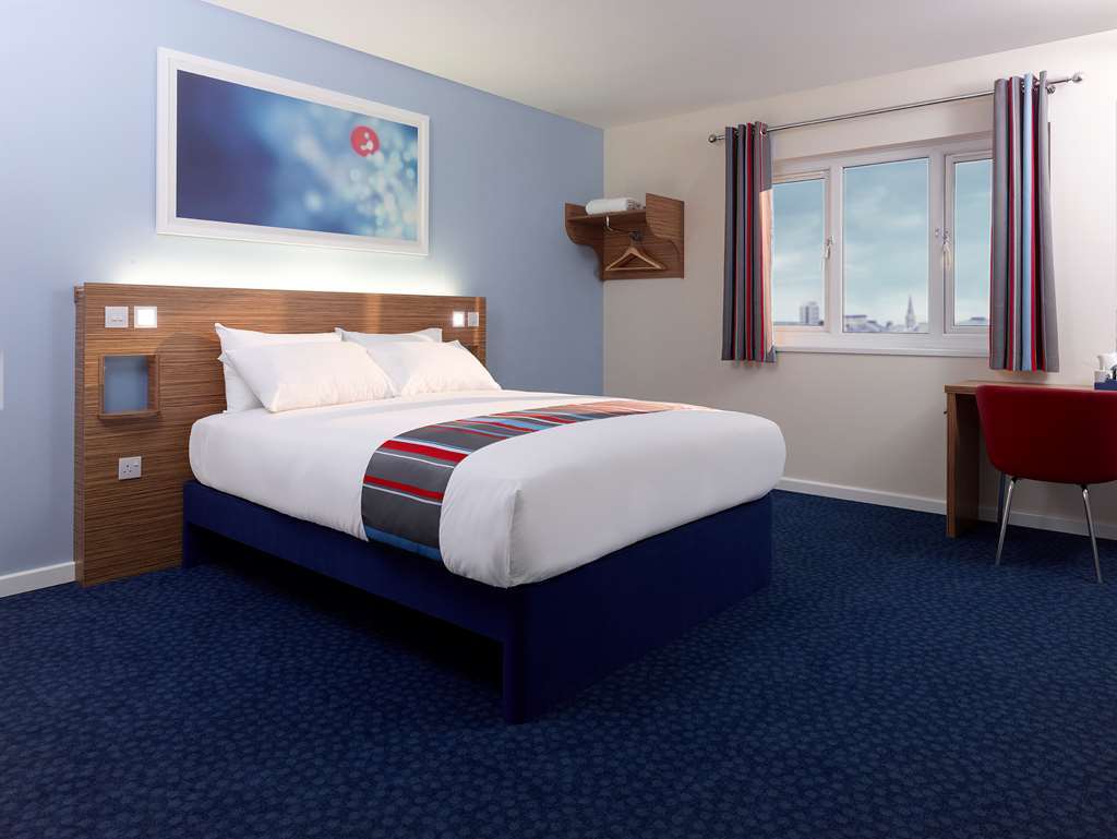 Travelodge Harlow Rom bilde